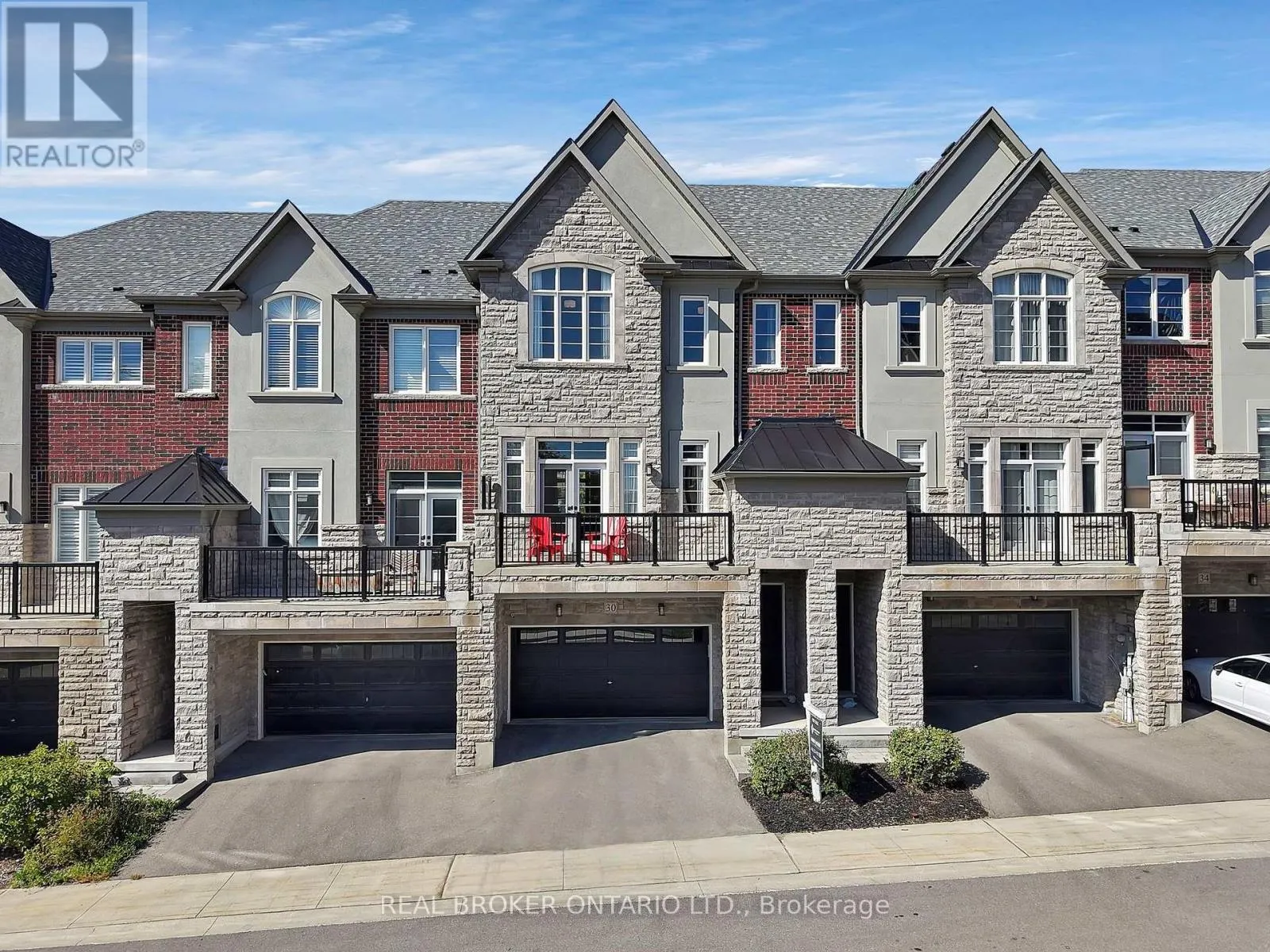 30 ISLAND GREEN LANE