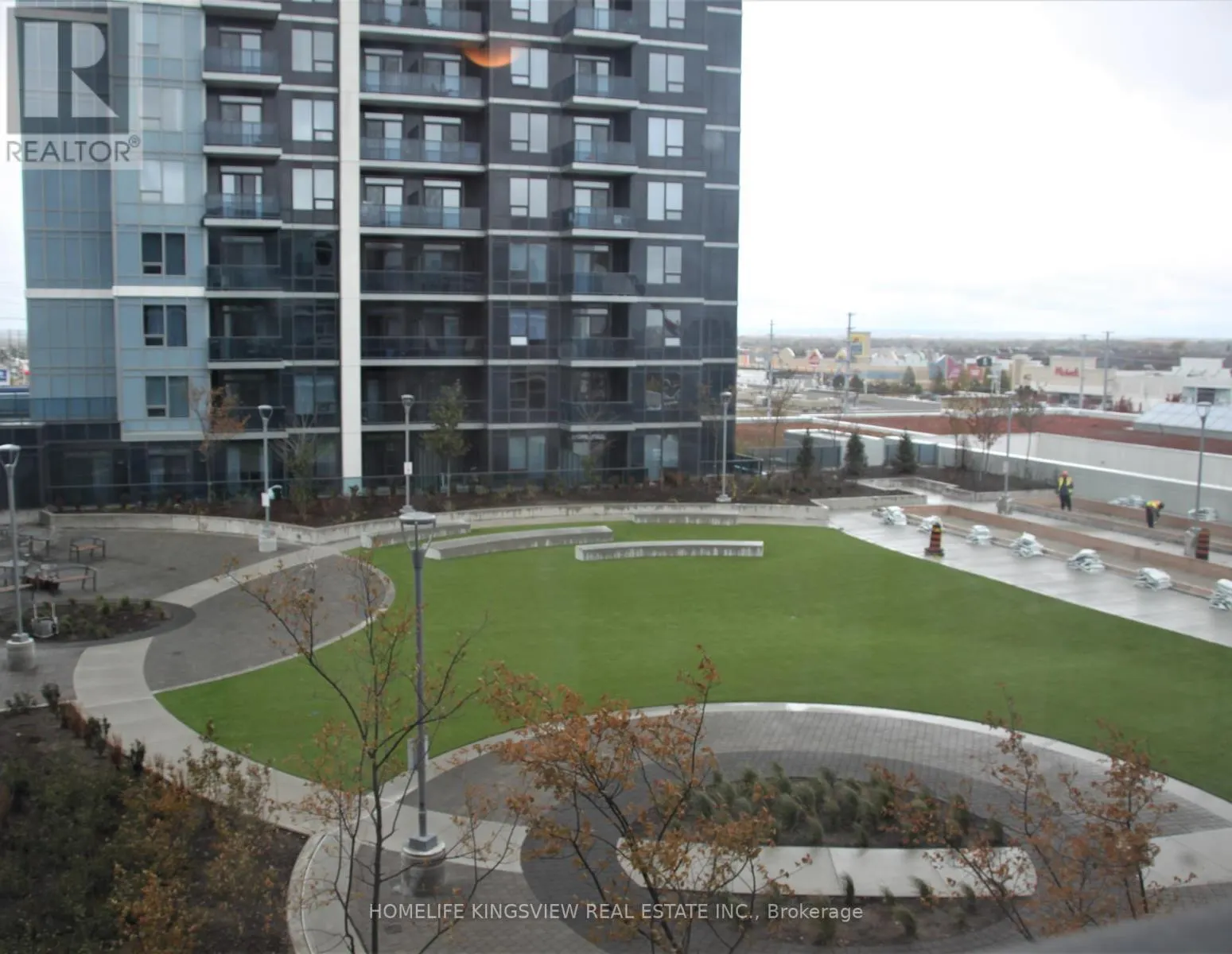 504 - 3600 HIGHWAY 7