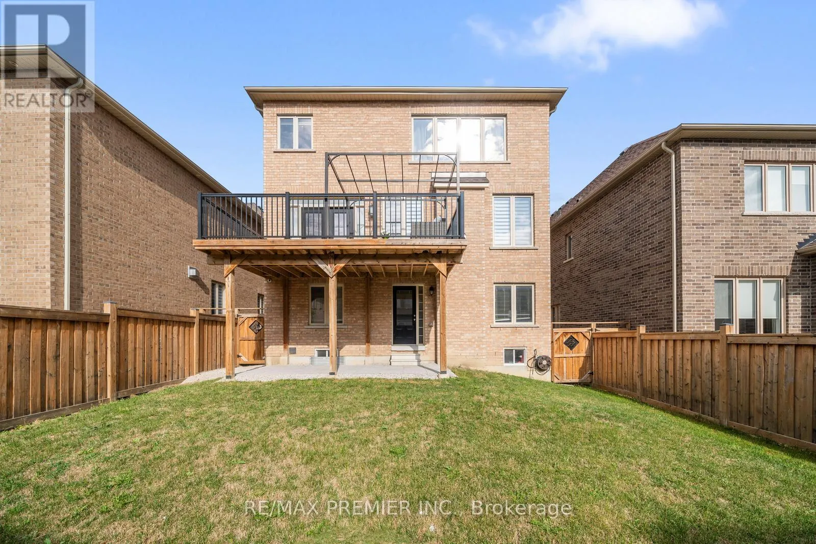 30 BANNOCKBURN DRIVE