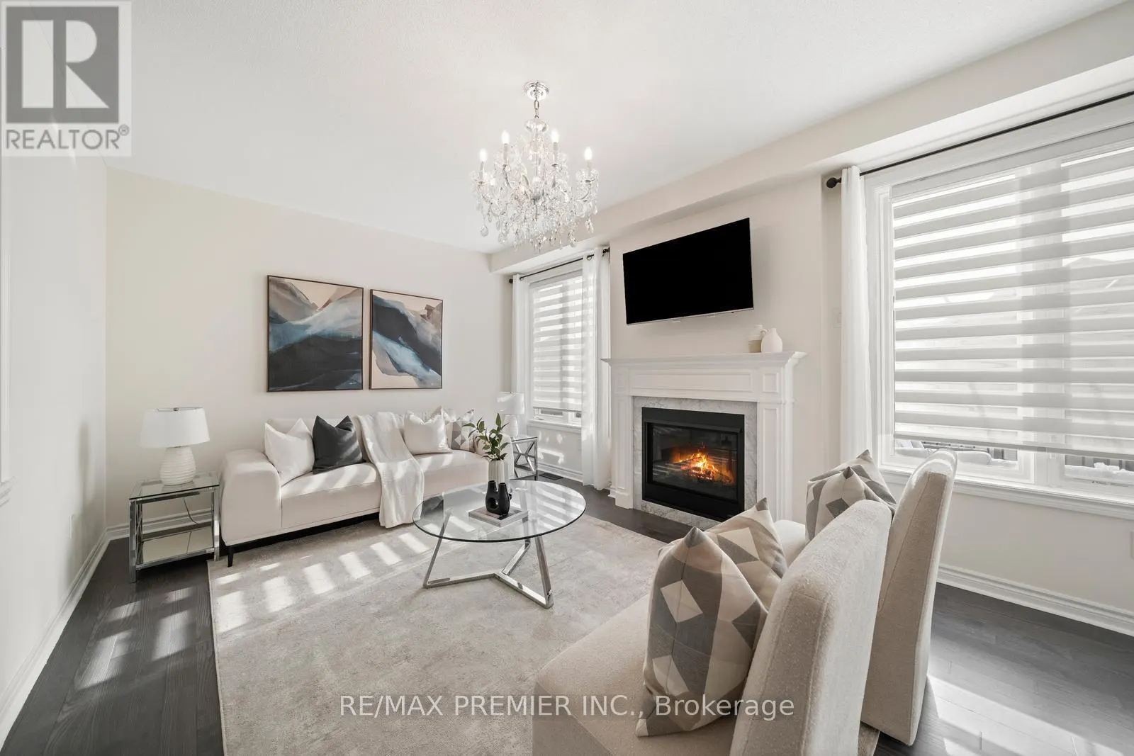 30 BANNOCKBURN DRIVE