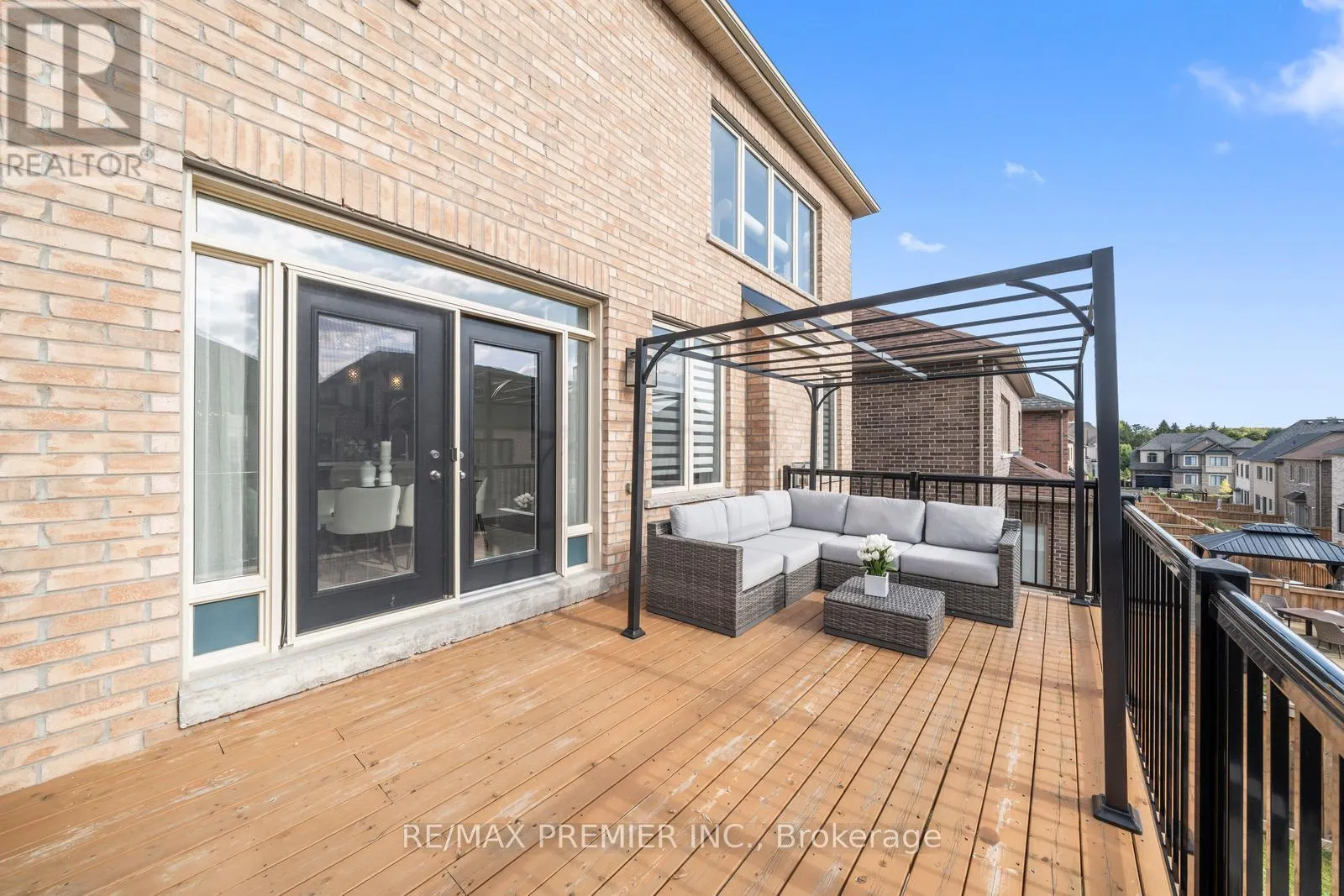 30 BANNOCKBURN DRIVE