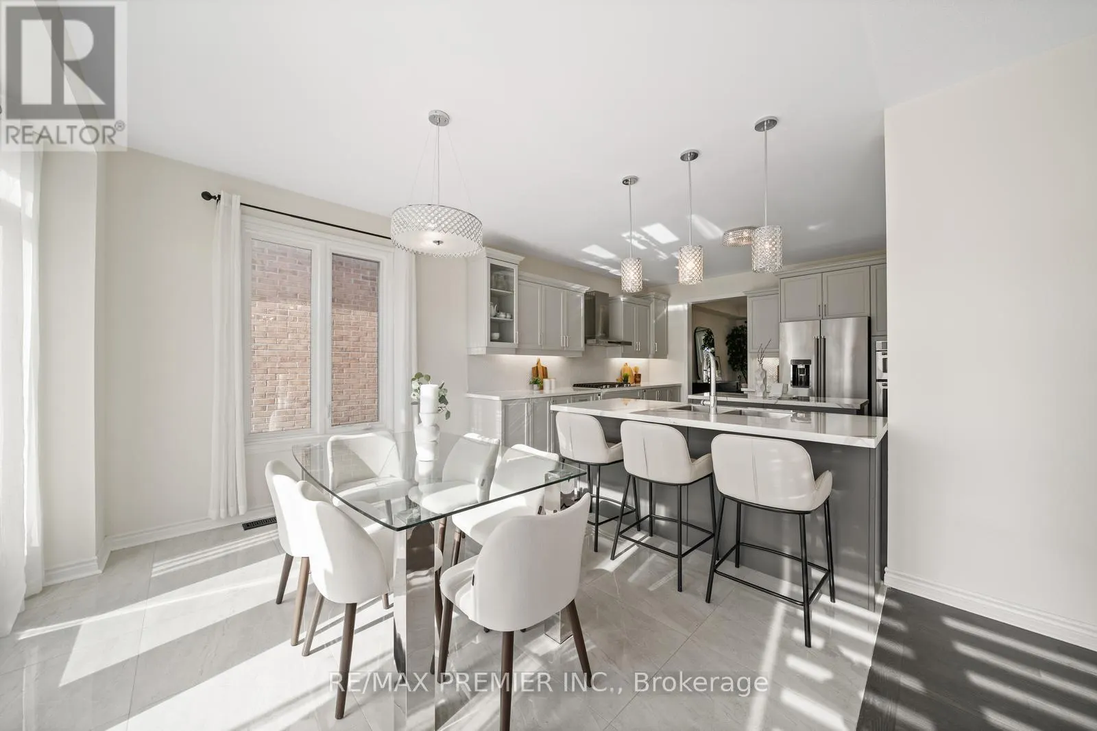 30 BANNOCKBURN DRIVE