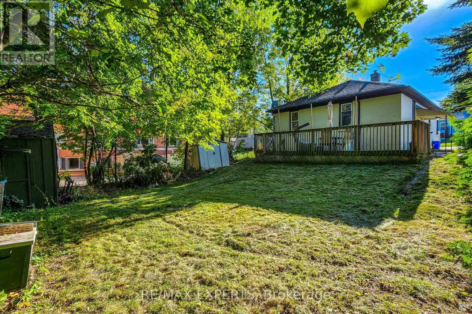 261 HELMER AVENUE