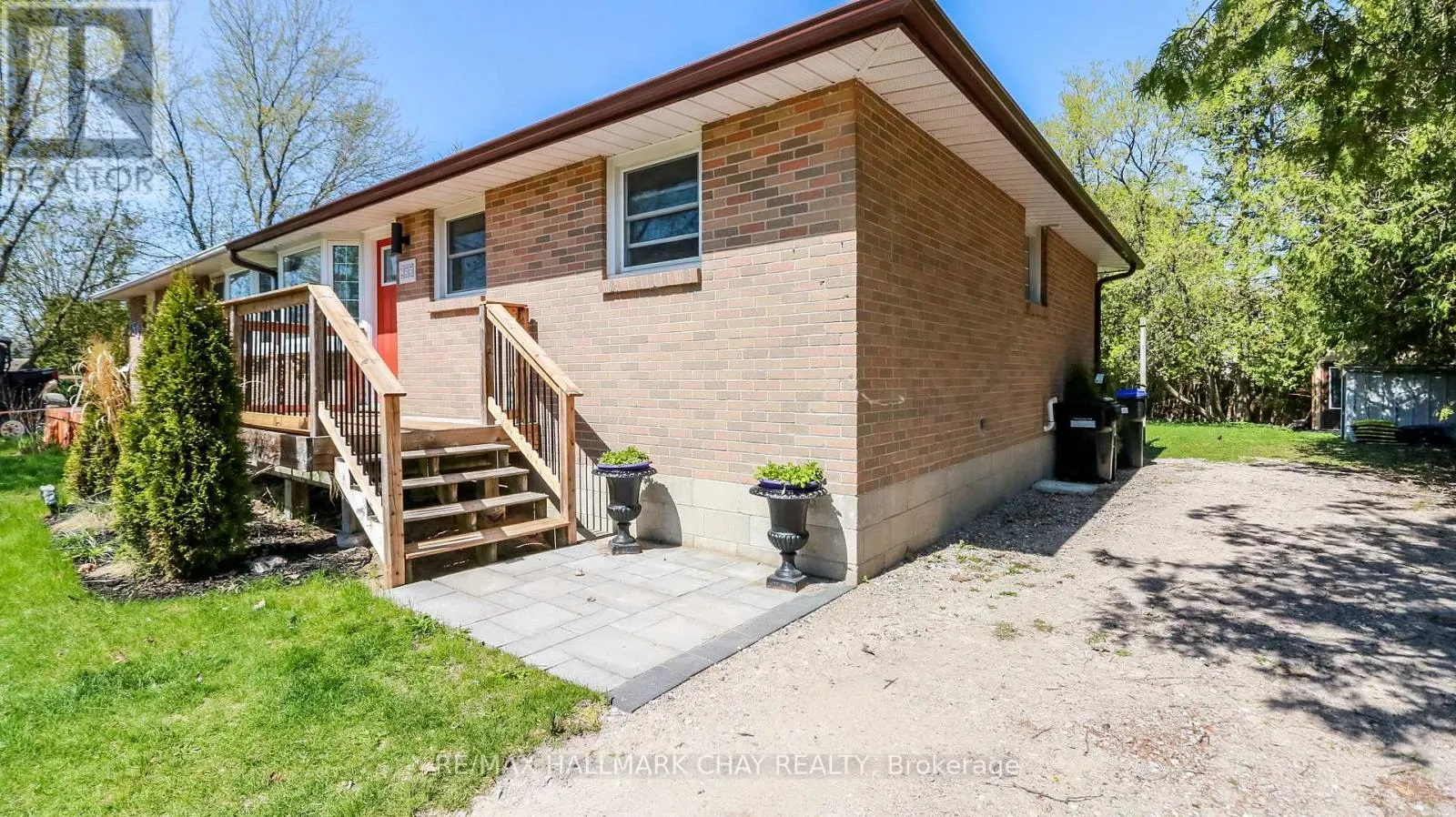 255 CALFORD STREET
