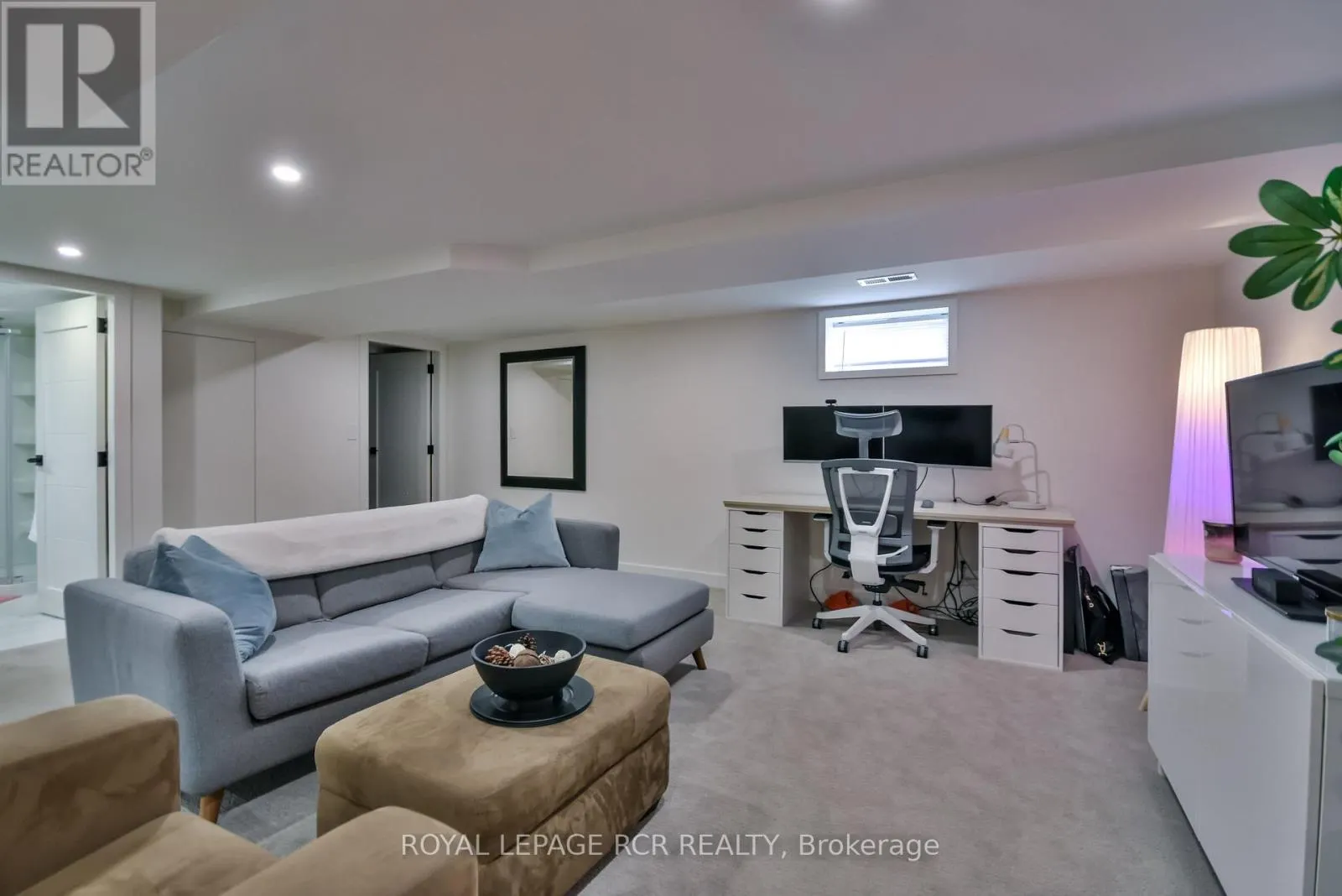 2075 GILFORD ROAD