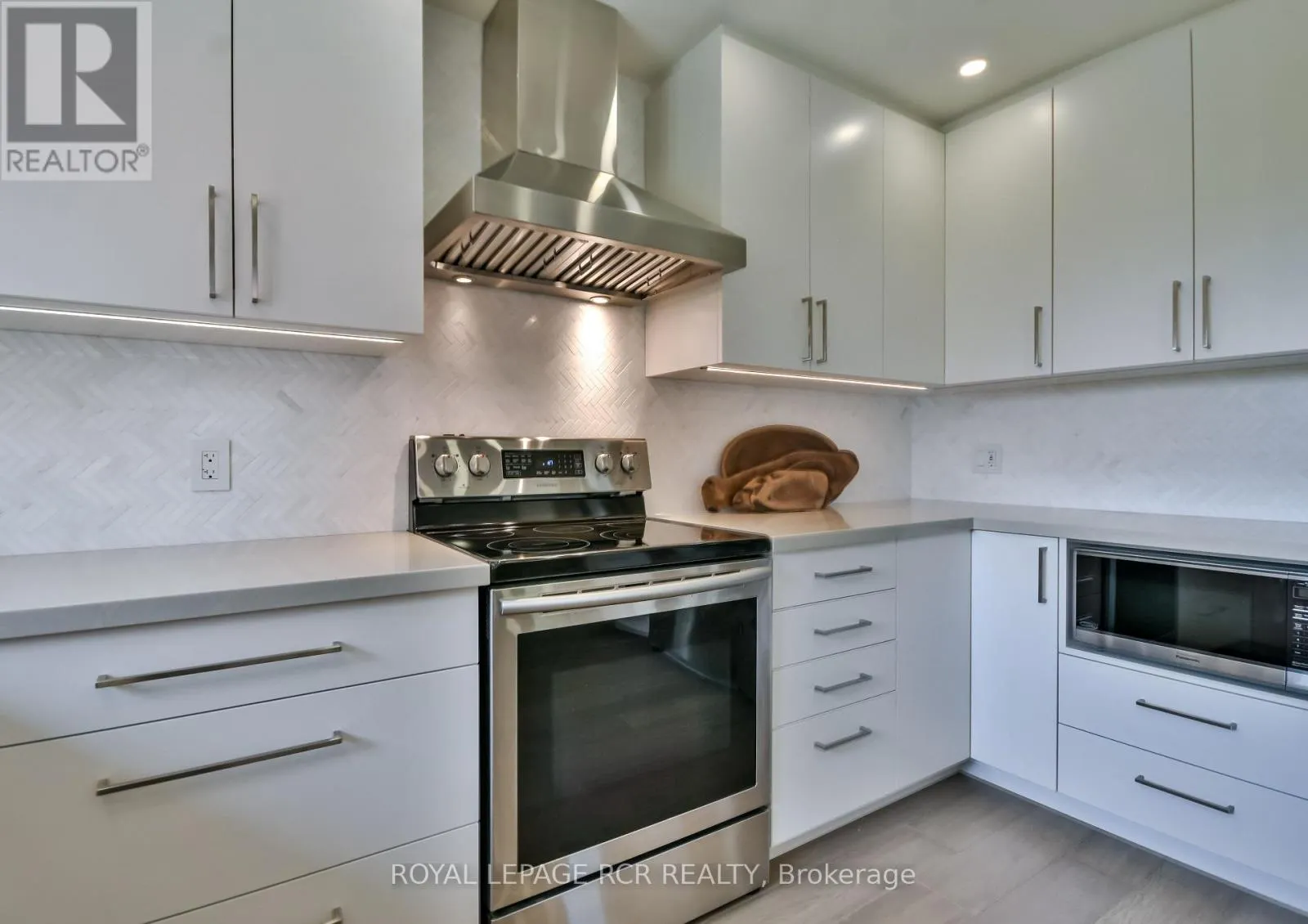 2075 GILFORD ROAD