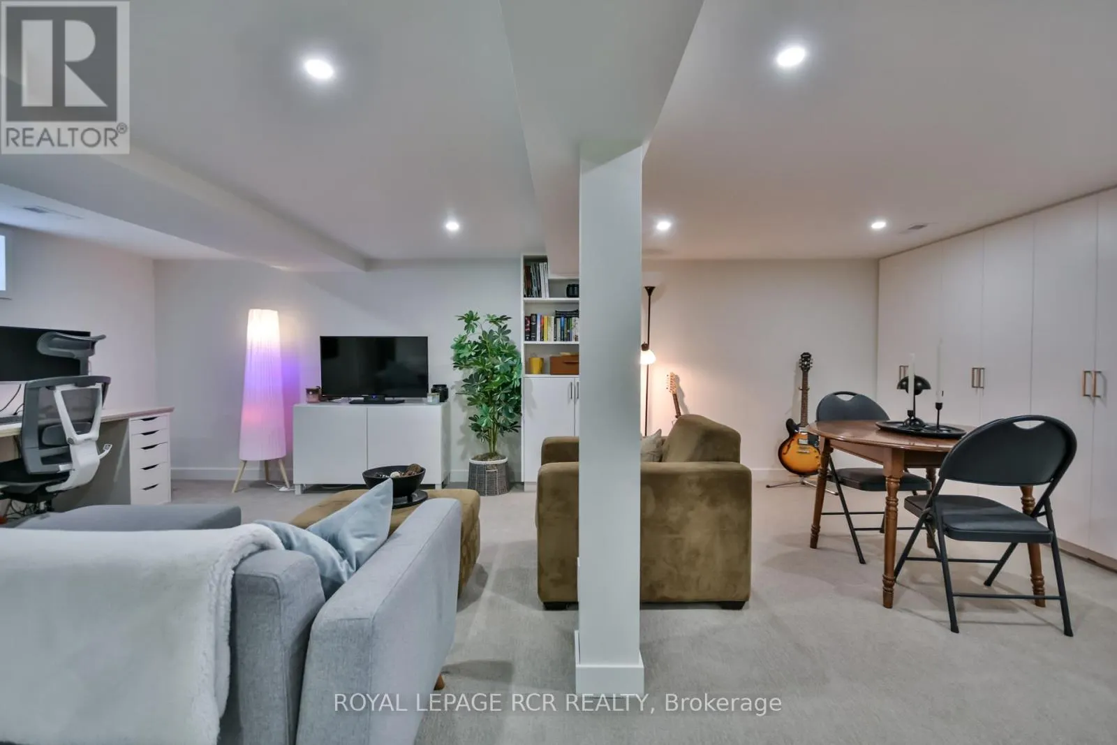 2075 GILFORD ROAD