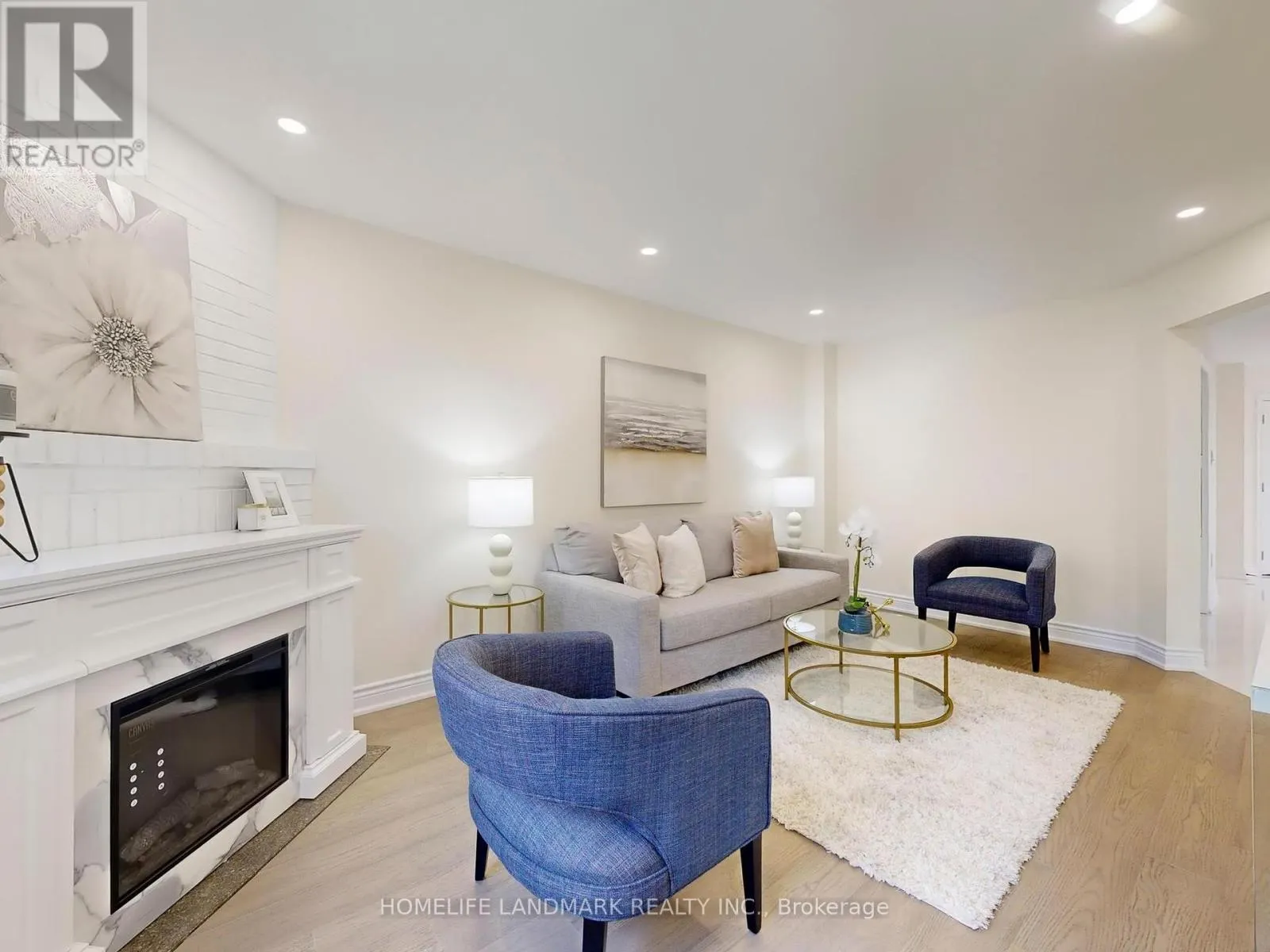 27 PENNY CRESCENT