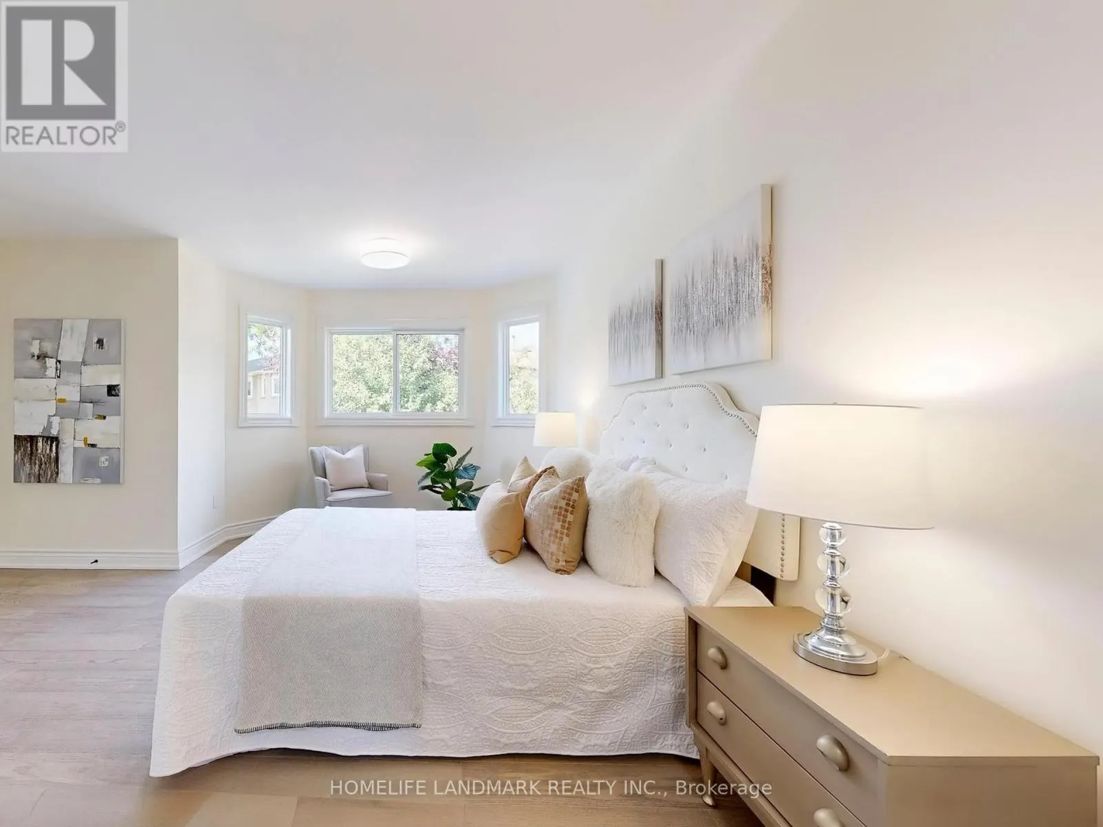 27 PENNY CRESCENT