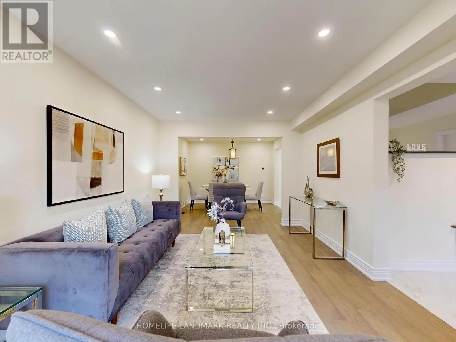 27 PENNY CRESCENT