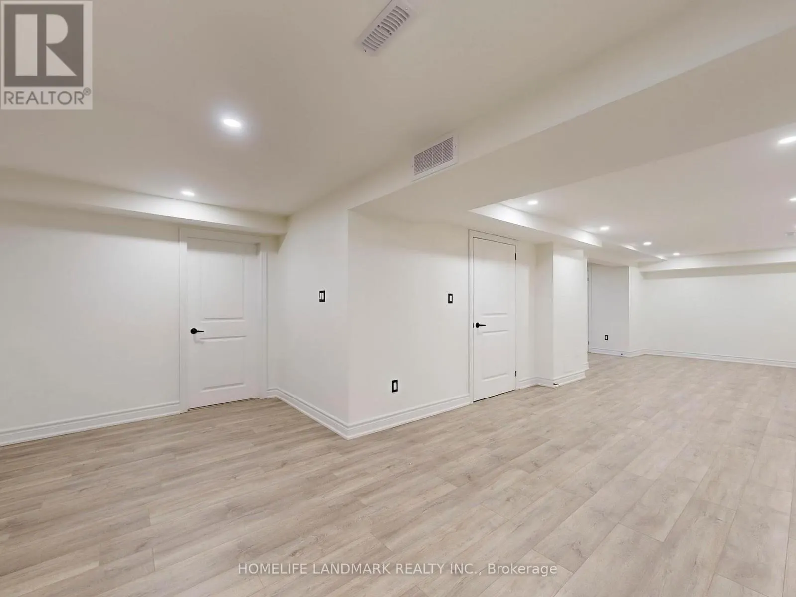 27 PENNY CRESCENT