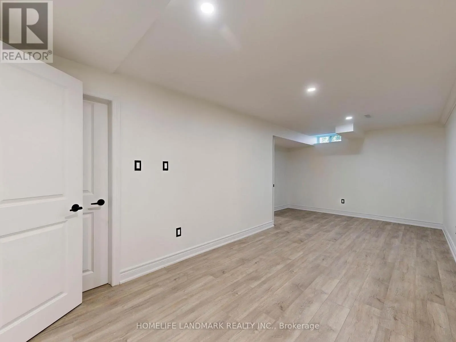 27 PENNY CRESCENT