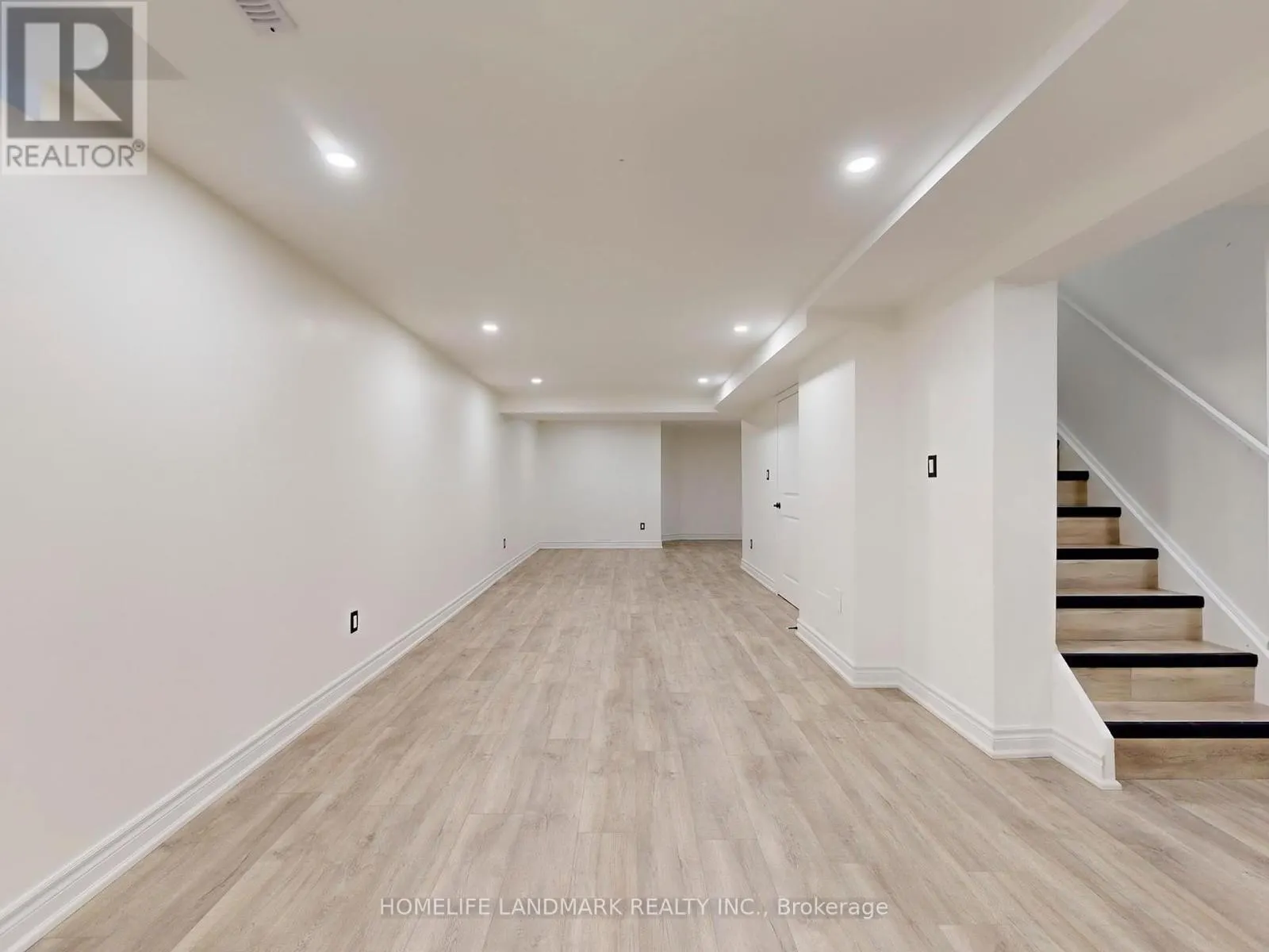 27 PENNY CRESCENT