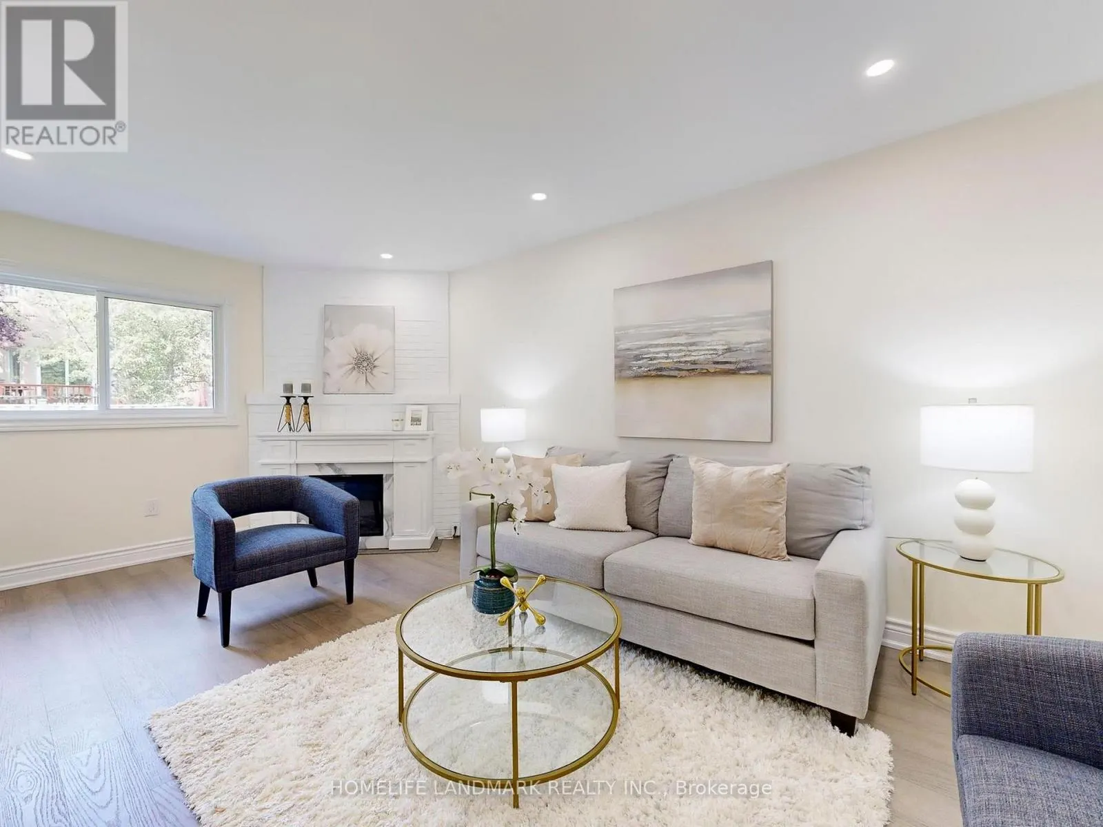 27 PENNY CRESCENT
