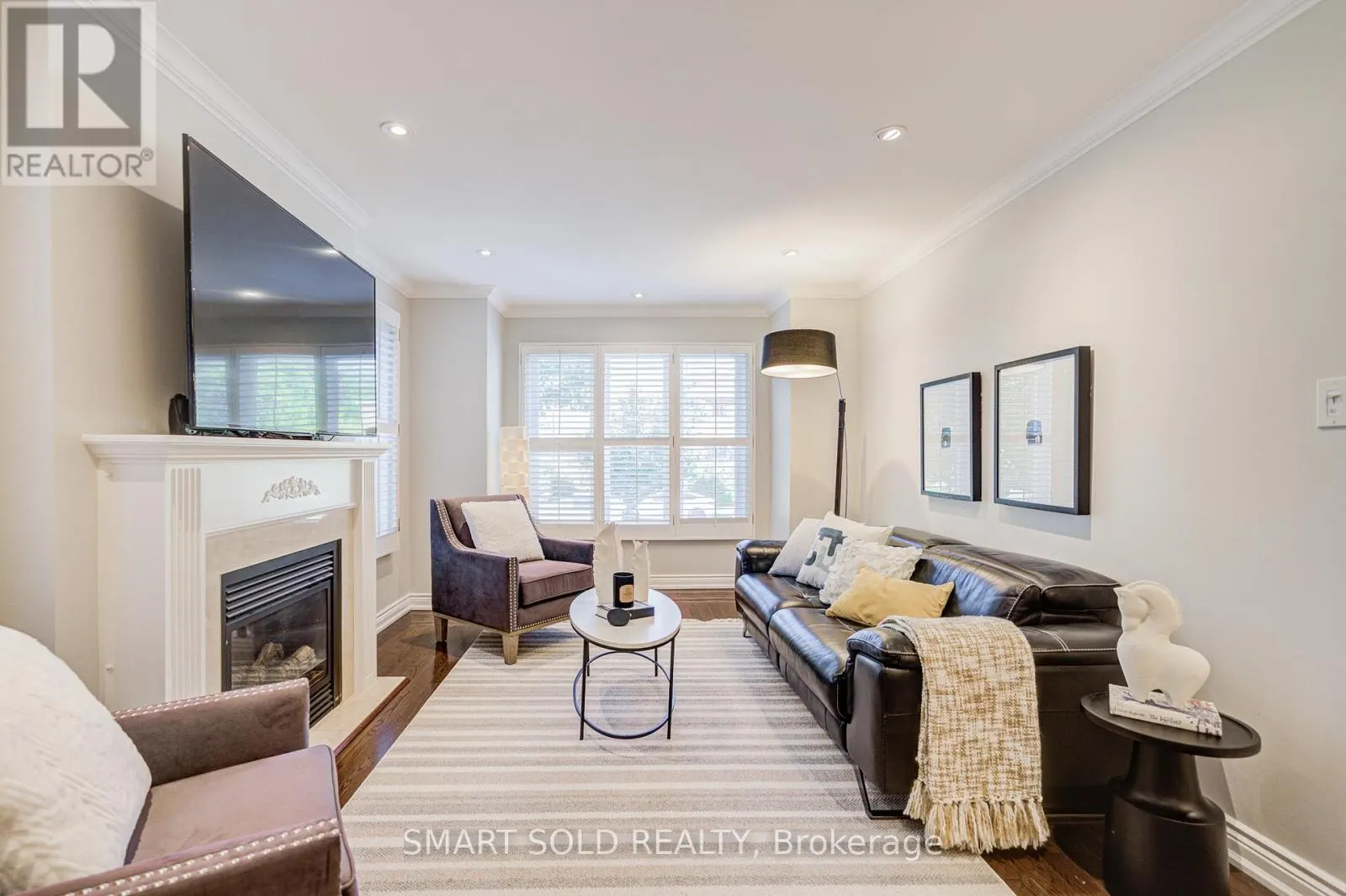 200 ROSEDALE HEIGHTS DRIVE