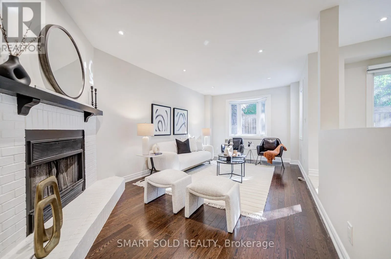 200 ROSEDALE HEIGHTS DRIVE