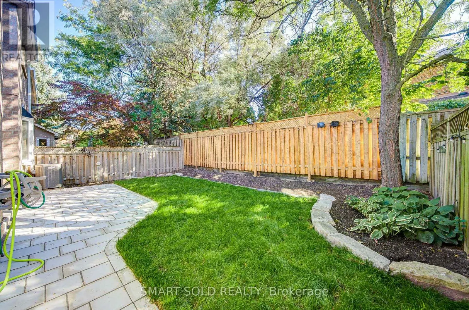 200 ROSEDALE HEIGHTS DRIVE