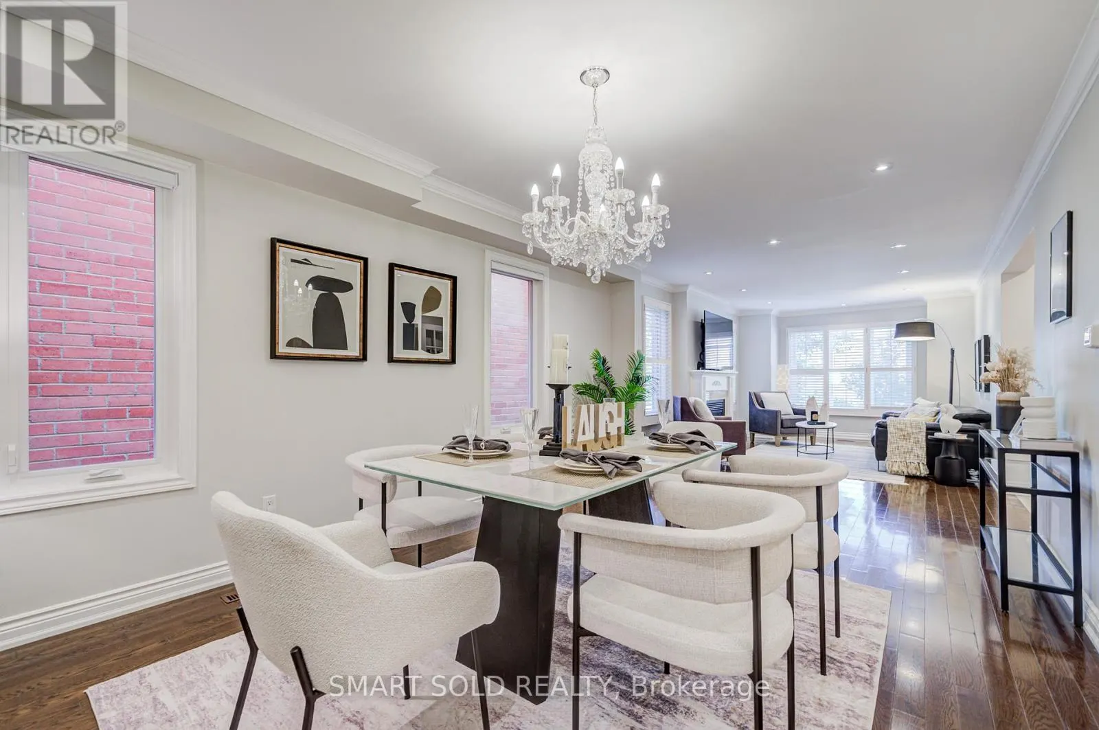 200 ROSEDALE HEIGHTS DRIVE