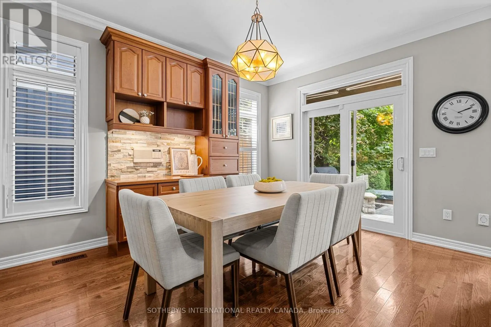 8 HARPER HILL ROAD
