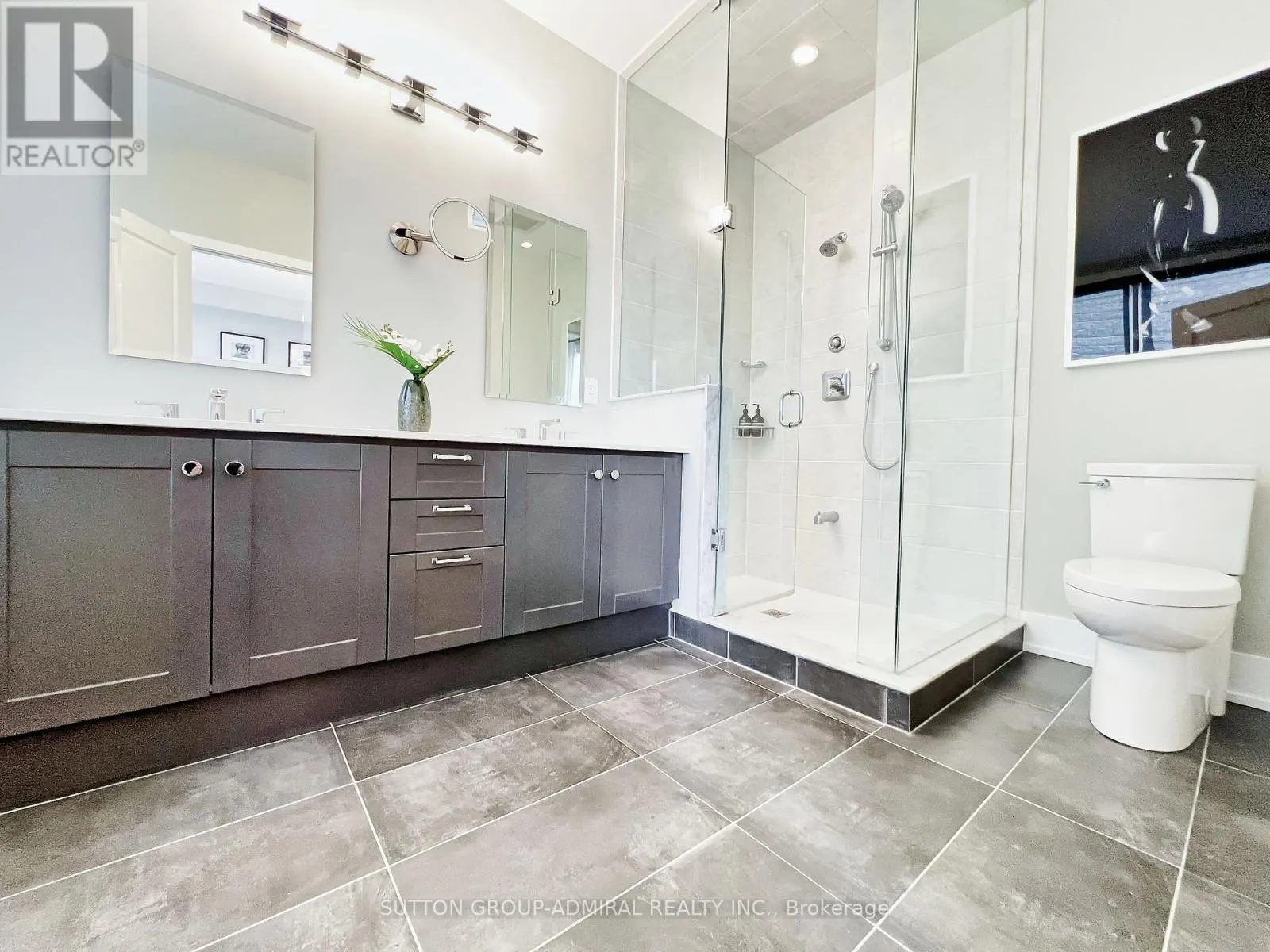 4 SABLE ROAD