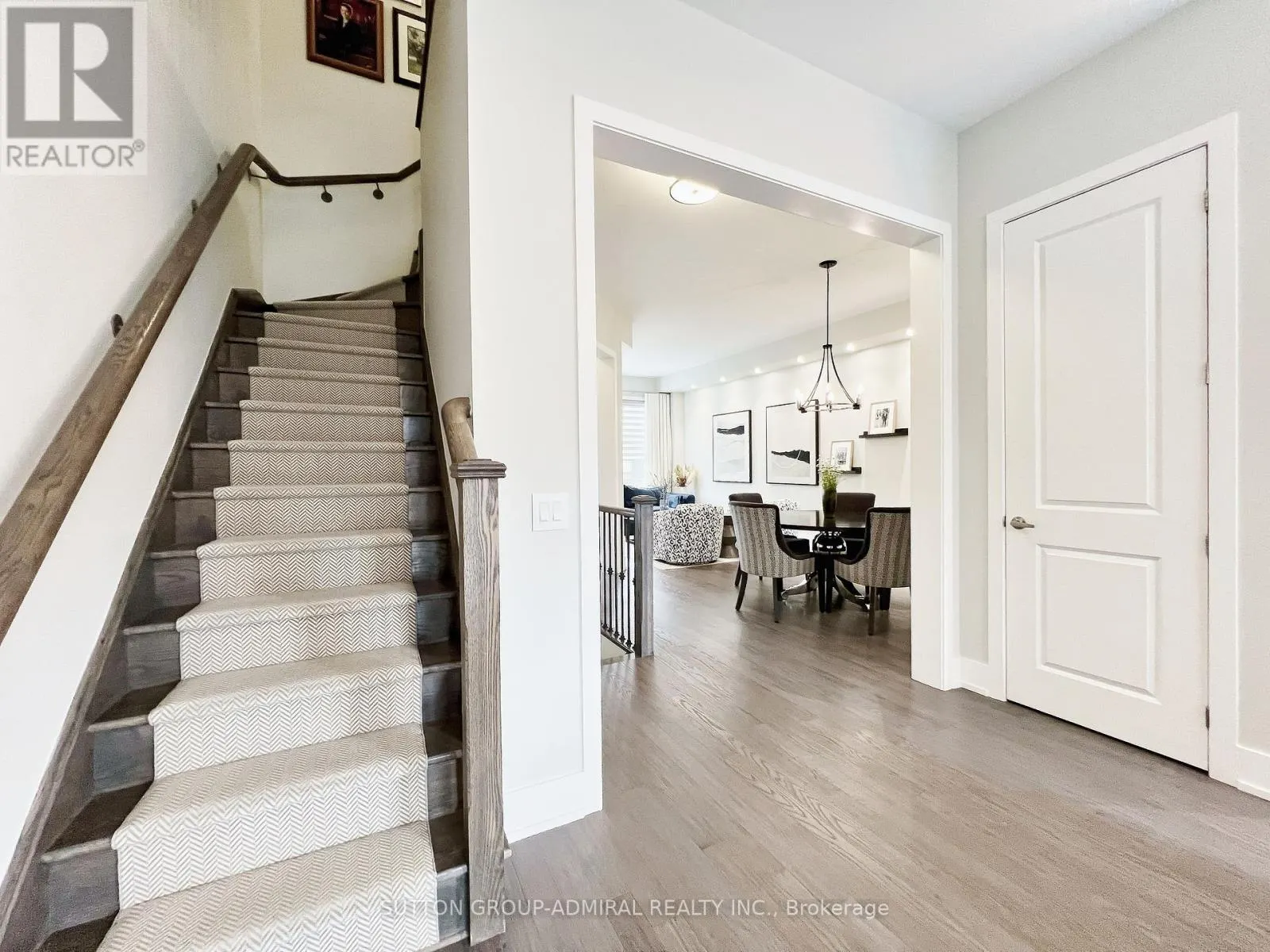 4 SABLE ROAD