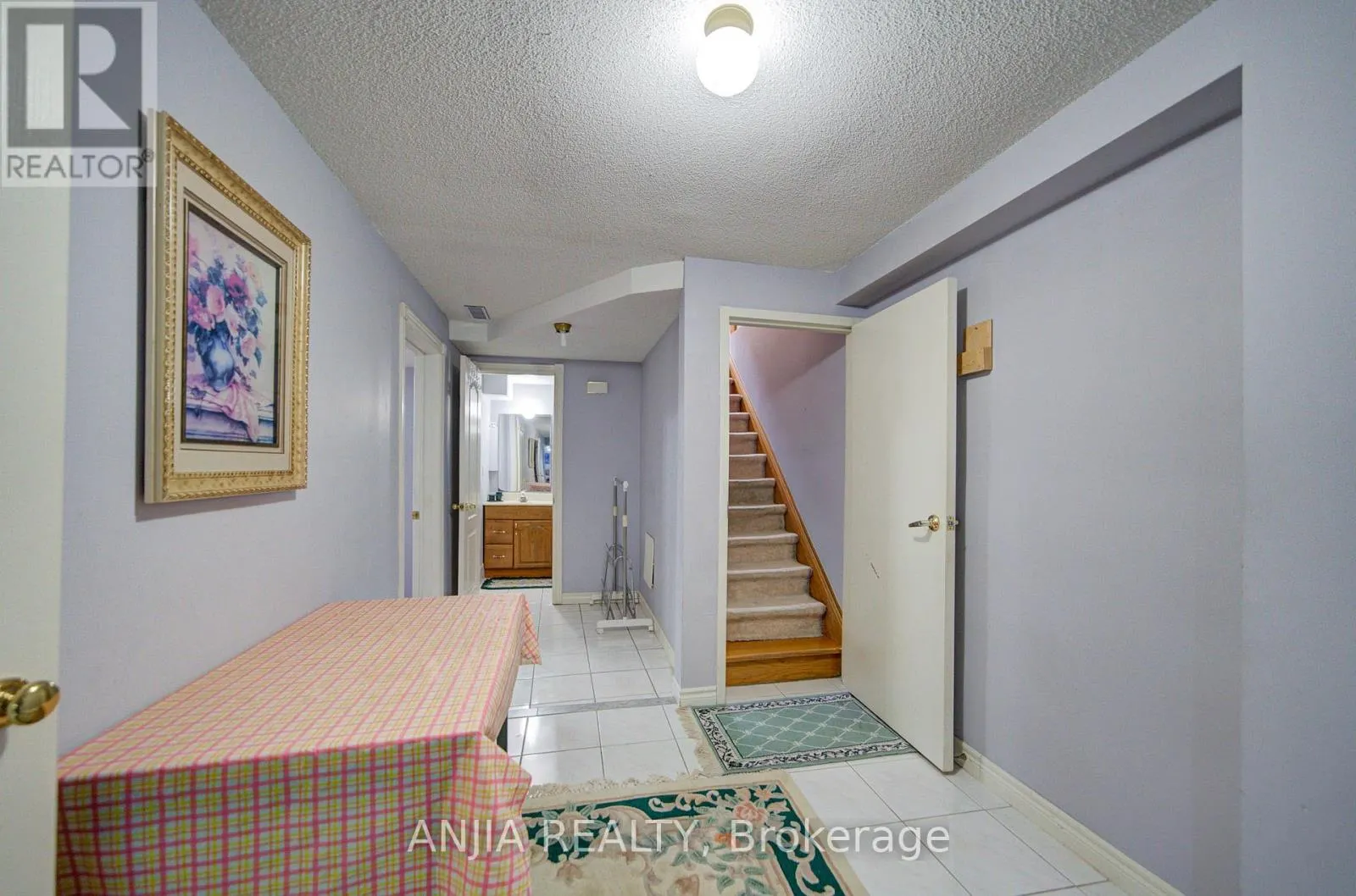 20 LADY LYNN CRESCENT