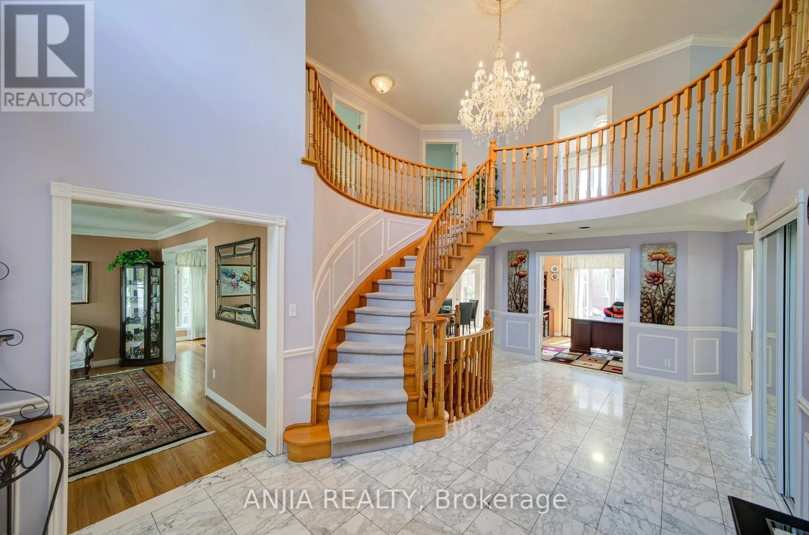 20 LADY LYNN CRESCENT