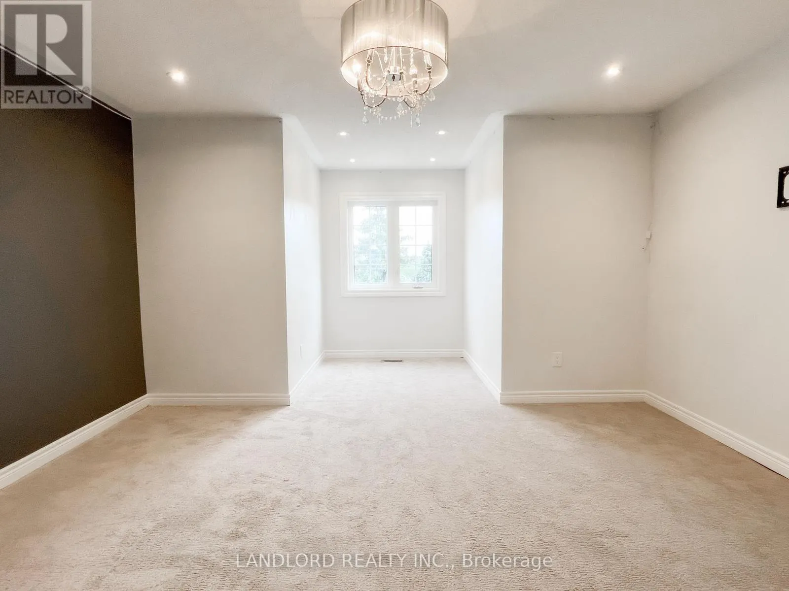 33 BENSON AVENUE