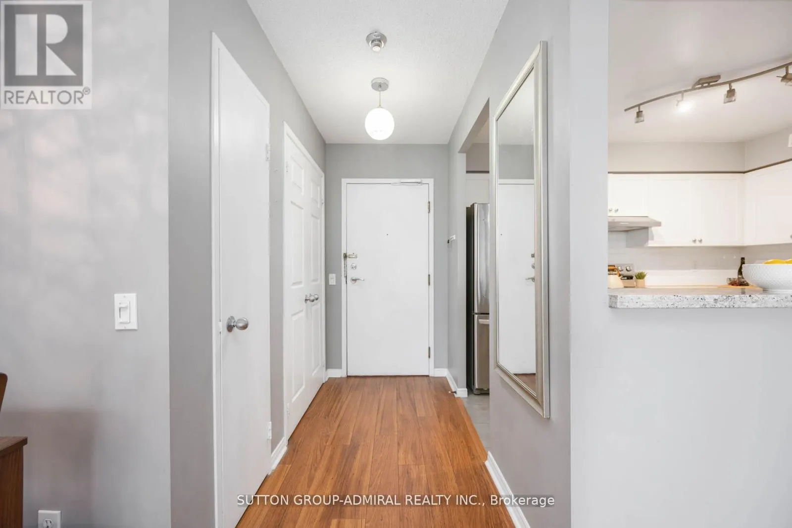 412 - 81 TOWNSGATE DRIVE