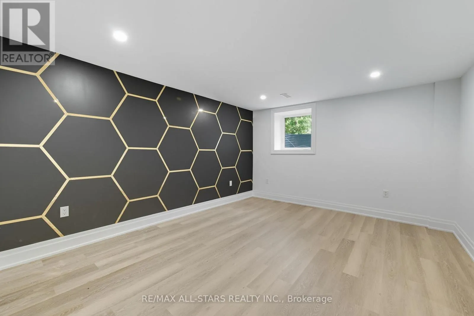 29 PATRICK DRIVE