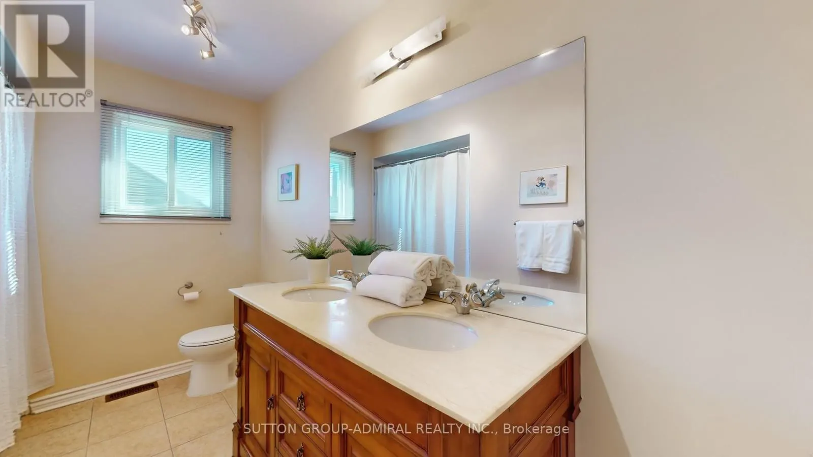 25 FLAMINGO ROAD