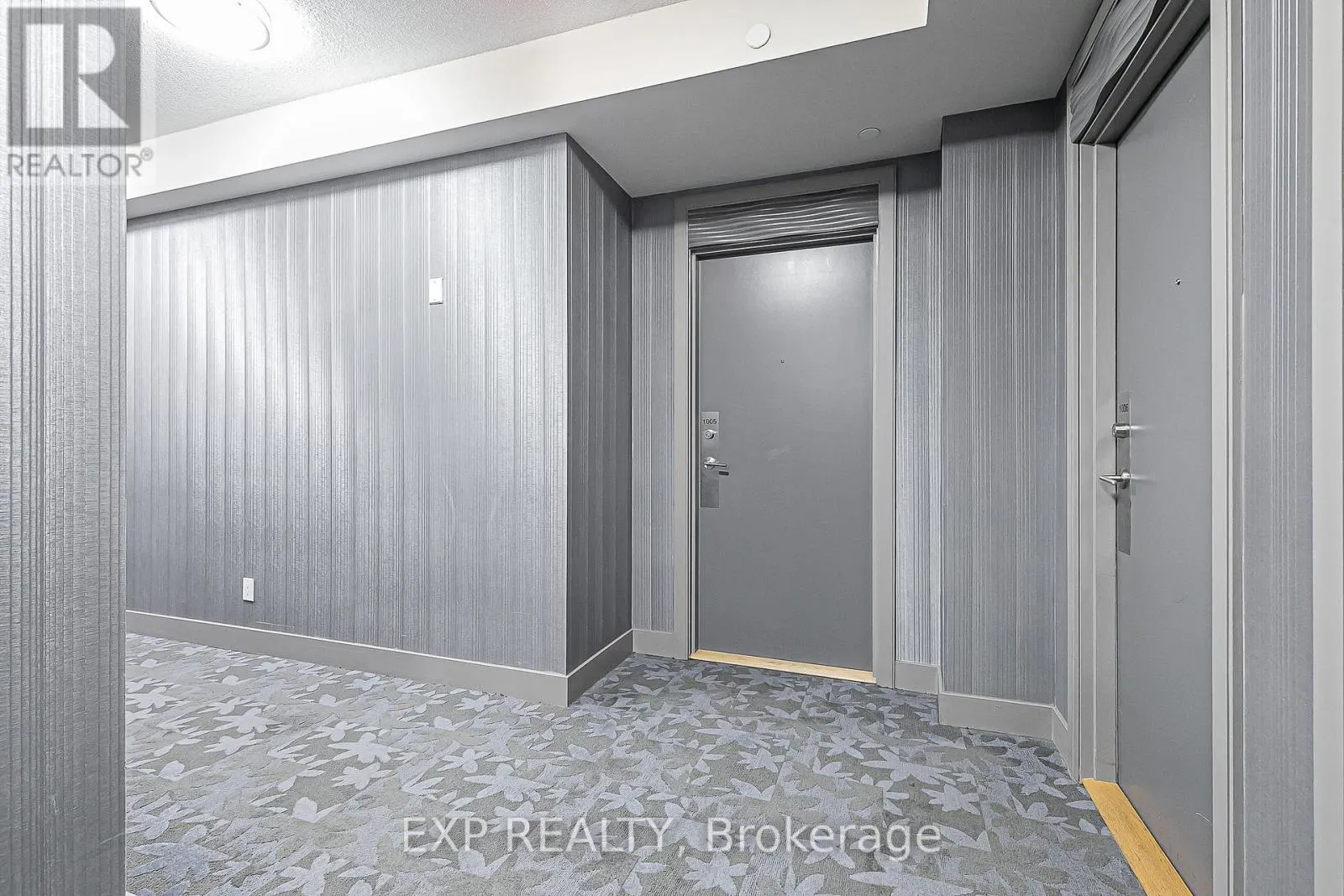 1005 - 9608 YONGE STREET
