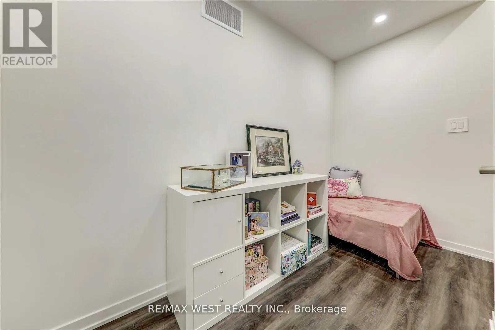 55 MABLE SMITH WAY