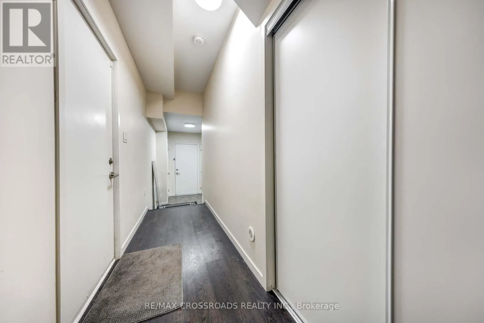 114 GENUINE LANE