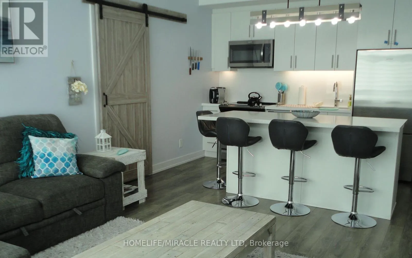 C410 - 301 SEA RAY AVENUE