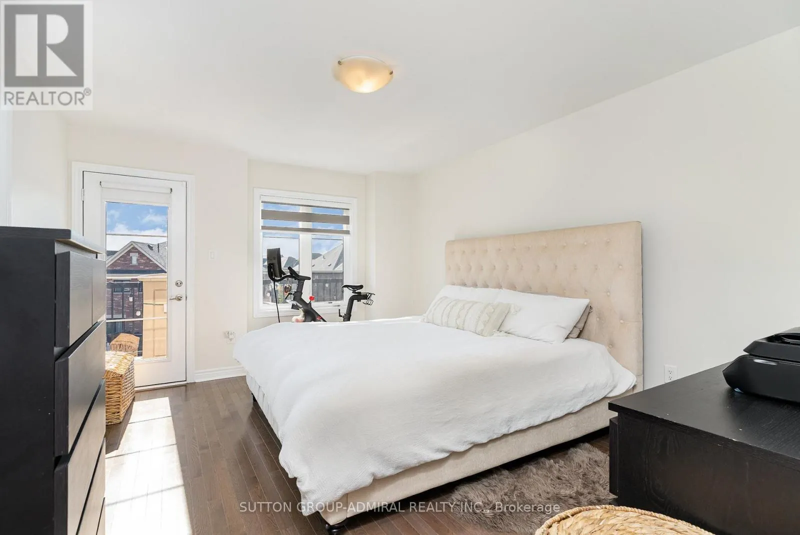32 GRAND TRUNK AVENUE