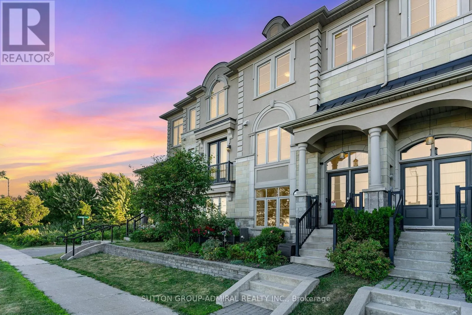 32 GRAND TRUNK AVENUE