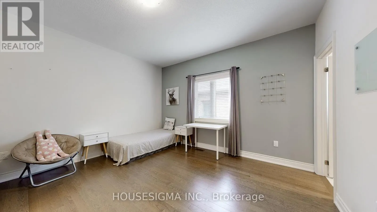 25 DEER PASS ROAD