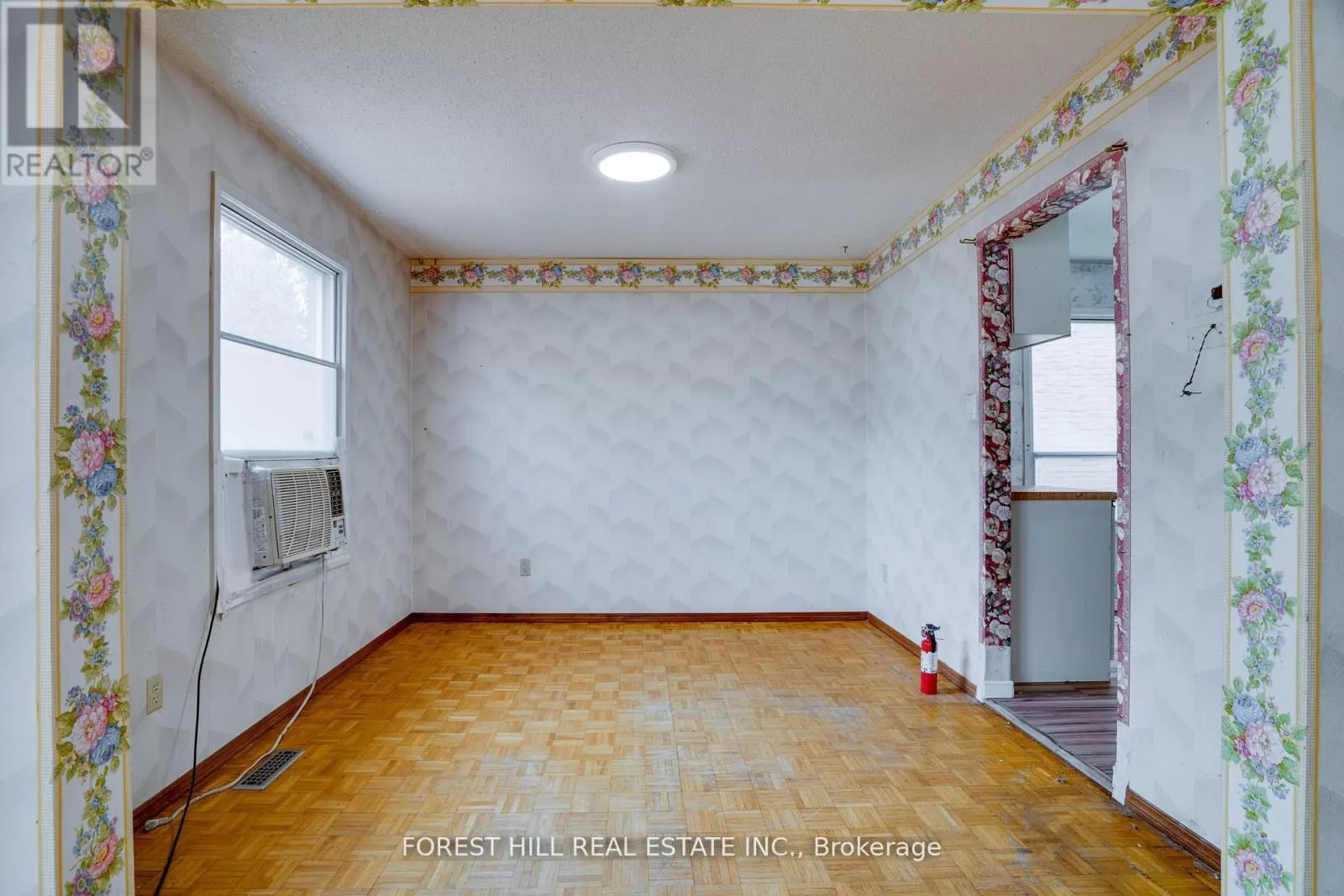 82 HORD CRESCENT