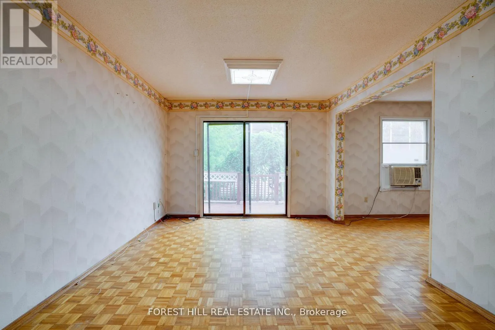 82 HORD CRESCENT
