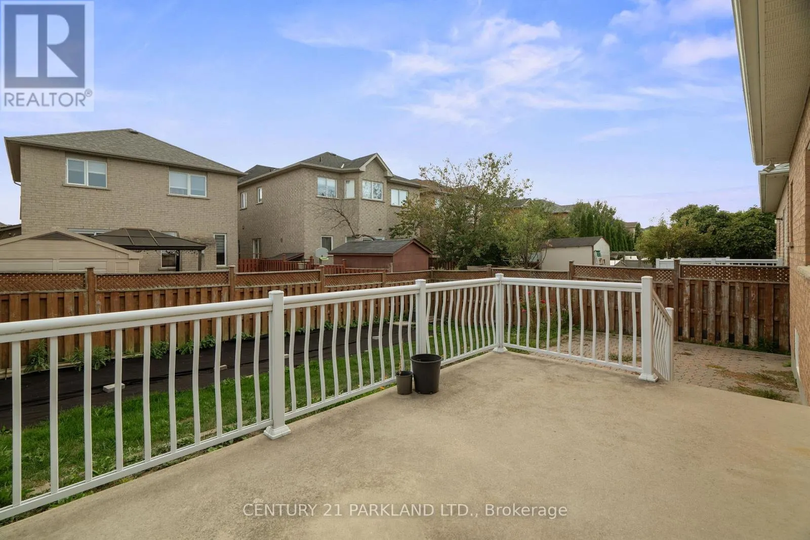 7 VESPUCCI DRIVE
