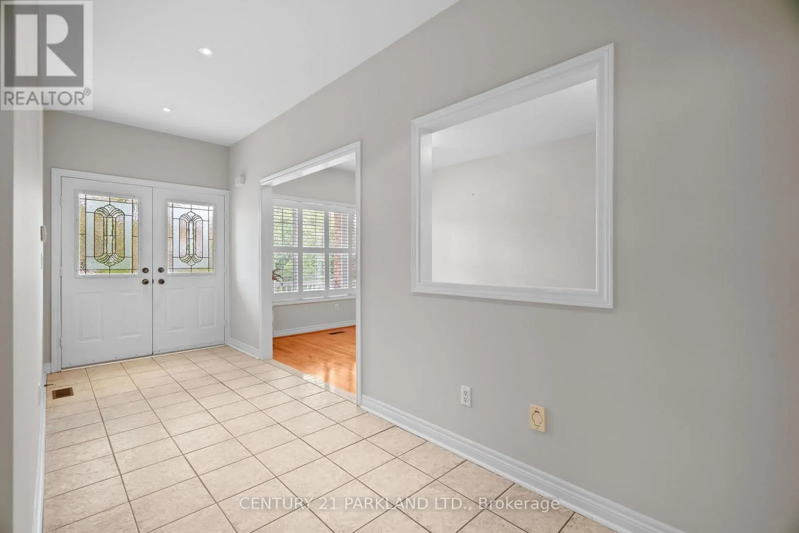 7 VESPUCCI DRIVE
