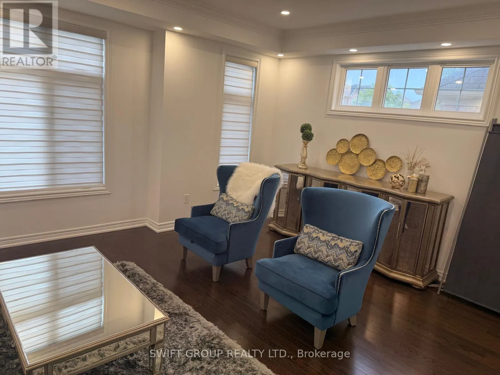 UPPER - 147 MCCANN CRESCENT