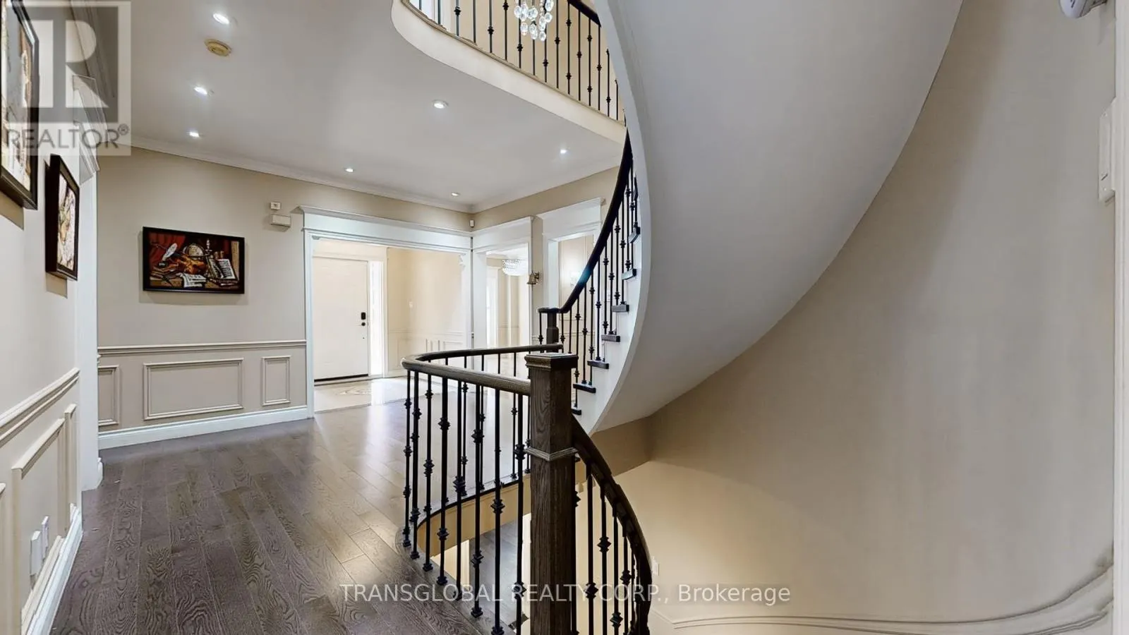 458 BEVERLEY GLEN BOULEVARD