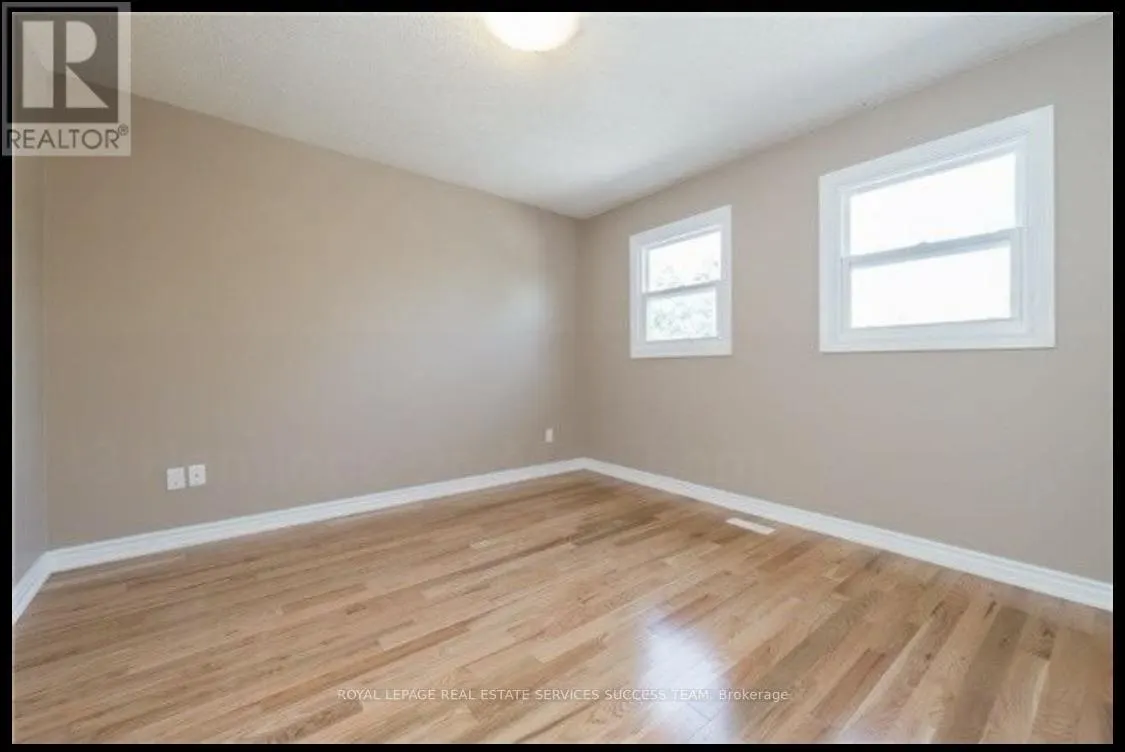 33 HEMLOCK DRIVE