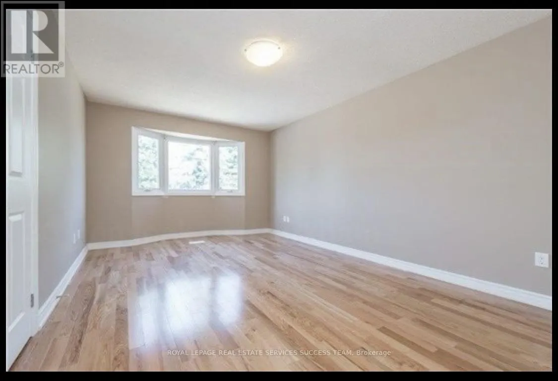 33 HEMLOCK DRIVE