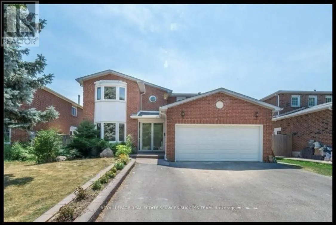 33 HEMLOCK DRIVE