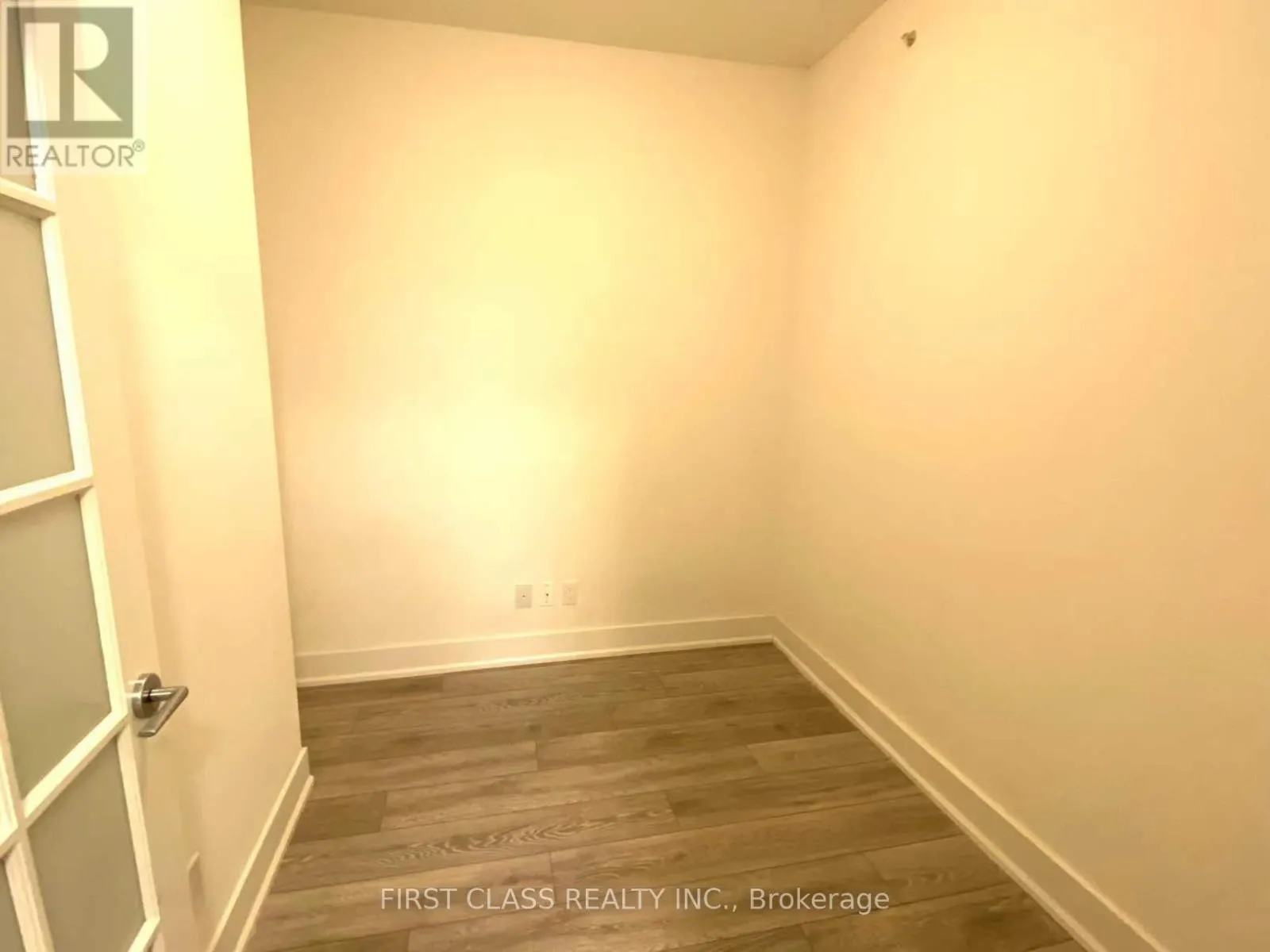 1502 - 8081 BIRCHMOUNT ROAD