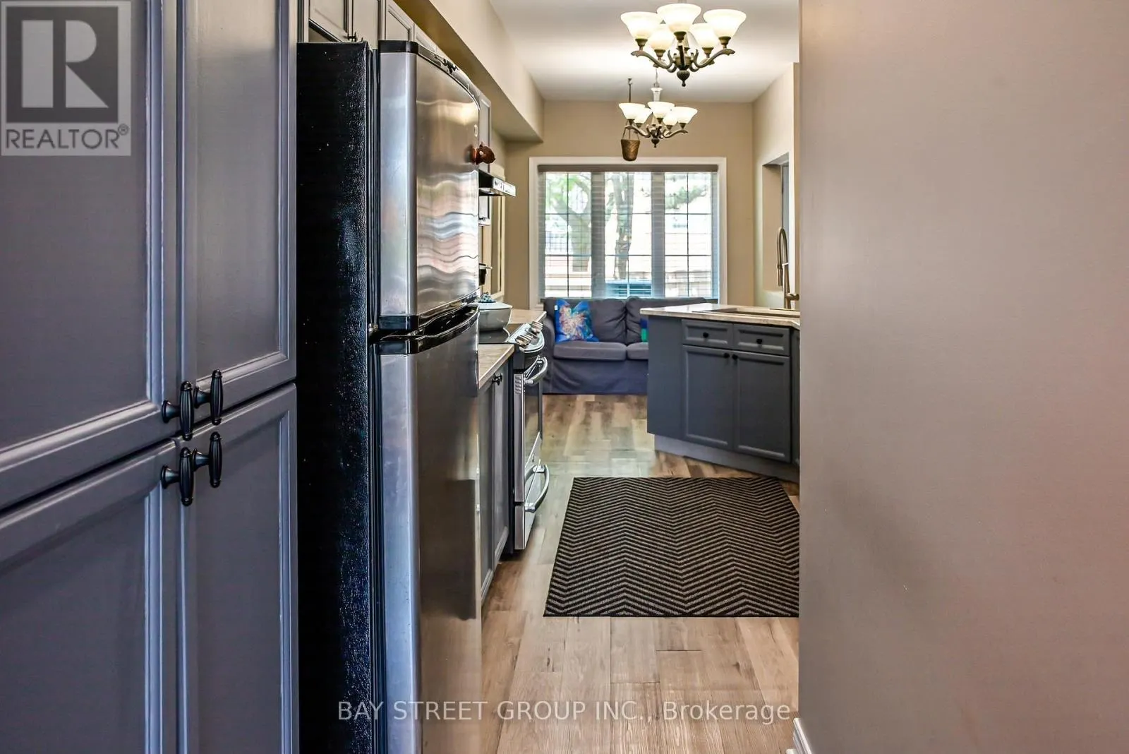 125 - 190 HARDING BOULEVARD W