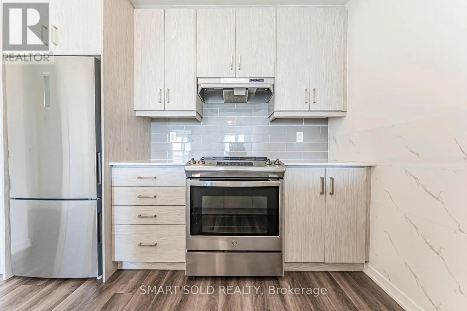 287 - 140 HONEYCRISP CRESCENT